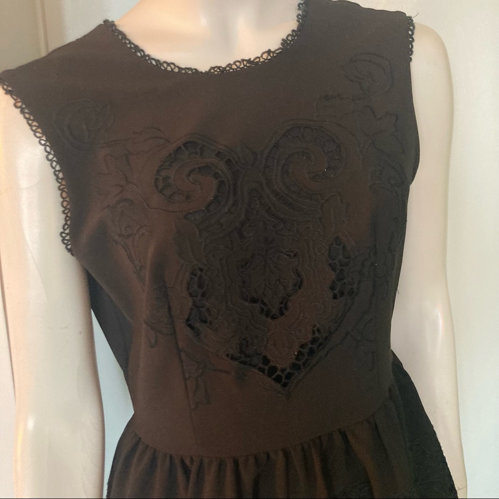 Red Valentino Dress Embroidered Pointelle Detail Sleeveless Black A- Line - Picture 2 of 10